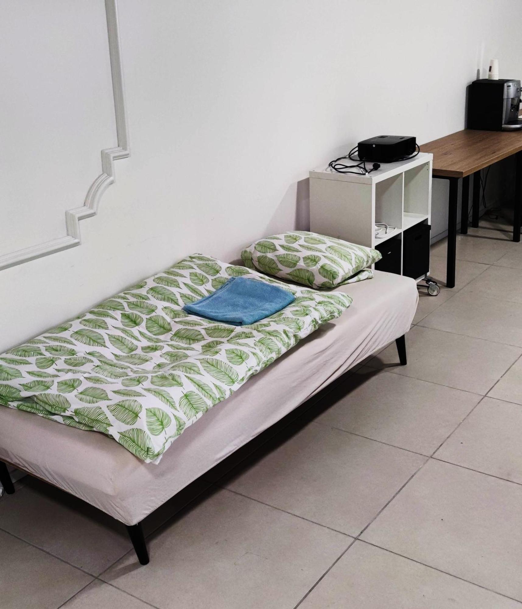 Krásny priestranný slnečný apartmán v centre mesta Trenčín Exterior foto